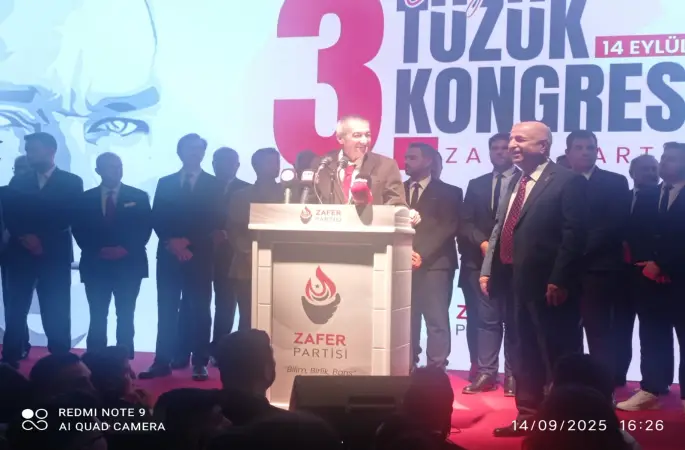 SCÜ'den CHP' li profesör Zafer Partisi'ne katıldı