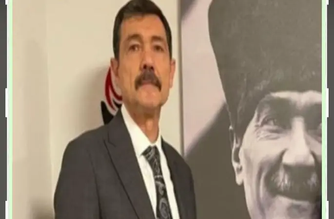 Sinan Sarı“Türkiye Cumhuriyeti’nin Adını Değiştirmeye Yeltenenler, Aziz Milletimizin Sabrını Sınamaktadır”