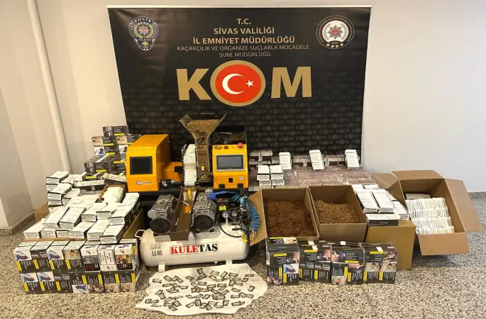 TÜTÜN MAMULLERİ, MAKARON, ELEKTRONİK SİGARA VE ELEKTRONİK SİGARA SARMA MAKİNESİ ELE GEÇİRİLDİ