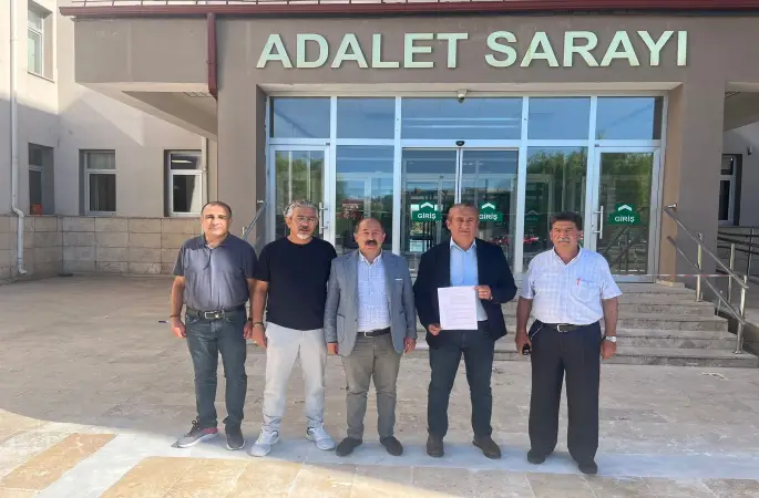 CHP 81 İlde Ahmet Hamdi Çamlı hakkında suç duyurusunda bulundu