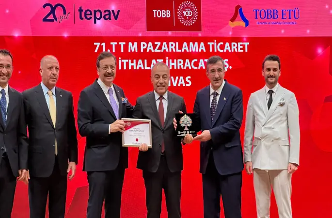 TÜRKİYE ODALAR VE BORSALAR BİRLİĞİ (TOBB)’DAN EZEL KOZMETİK – TTM PAZARLAMA A.Ş.’YE ÖDÜL