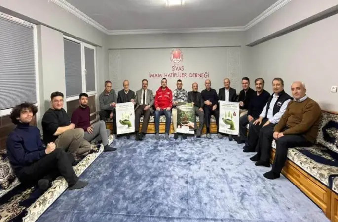 İMAM HATİPLİLER DERNEĞİNDEN KAN BAĞIŞI