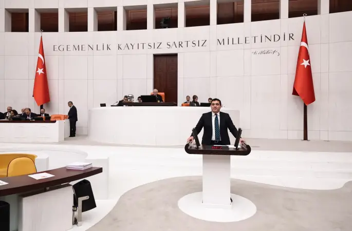 KARASU: “RAKAMLAR YALAN SÖYLEMİYOR, CUMHURBAŞKANI 86 MİLYONUN GÖZÜNÜN İÇİNE BAKA BAKA YALAN SÖYLÜYOR!”