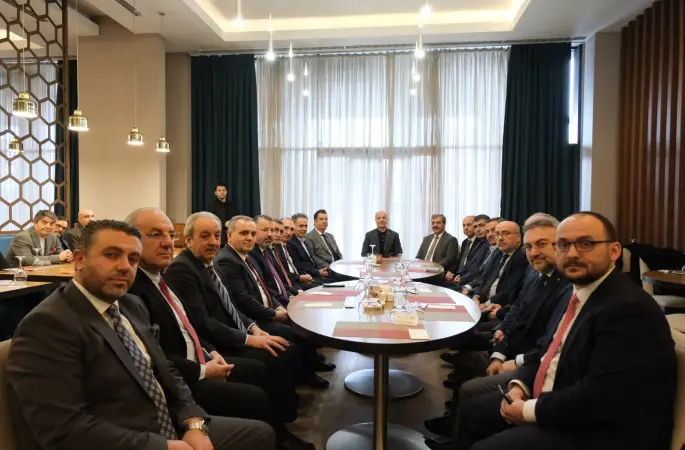 YÖK Başkanı Prof. Dr. Erol Özvar’ın Katılımıyla İstişare Toplantısı Düzenlendi