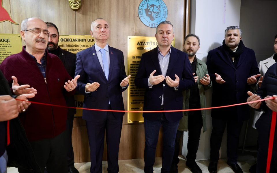 Türk Ocakları Sivas Şubesi’nin yeni hizmet binasını açıldı