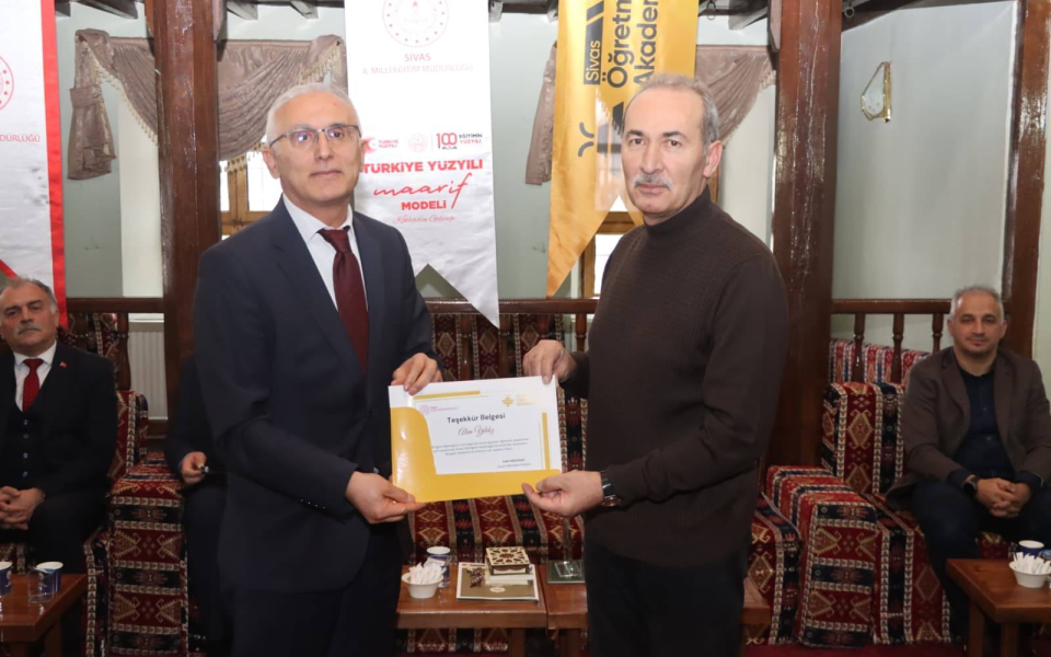"Öğretmen Akademileri Projesi"