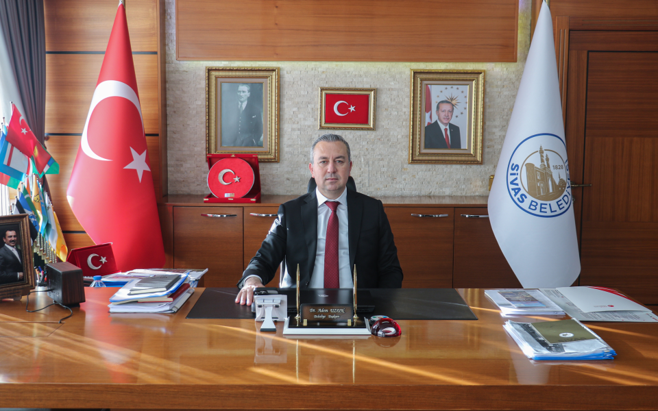 BAŞKAN UZUN’DAN 10 OCAK ÇALIŞAN GAZETECİLER GÜNÜ MESAJI