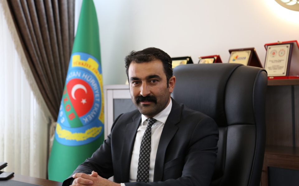 Yeni Kredi Şartları Çiftçiyi Zor Durumda Bıraktı: Binlerce Üretici Borç Batağı Riskiyle Karşı Karşıya