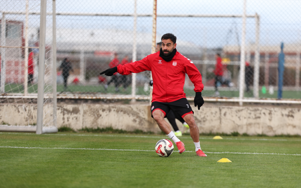 Özbelsan Sivasspor, Alagöz Holding Iğdır  FK Maçı Hazırlıklarını Sürdürdü – 16 Aralık