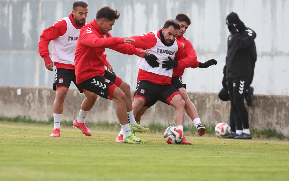 Özbelsan Sivasspor, Arca Çorum FK Maçı Hazırlıklarına Başladı – 09 Aralık
