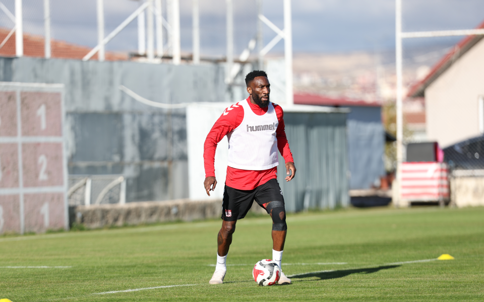 Özbelsan Sivasspor, Arca Çorum FK Maçı Hazırlıklarını Sürdürdü – 10 Aralık
