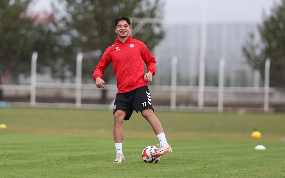 Özbelsan Sivasspor, Arca Çorum FK Maçı Hazırlıklarını Sürdürdü – 11 Aralık