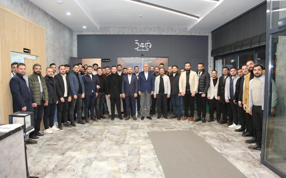 Başkan Özdemir Genç MÜSİAD Programında Tecrübelerini Paylaştı