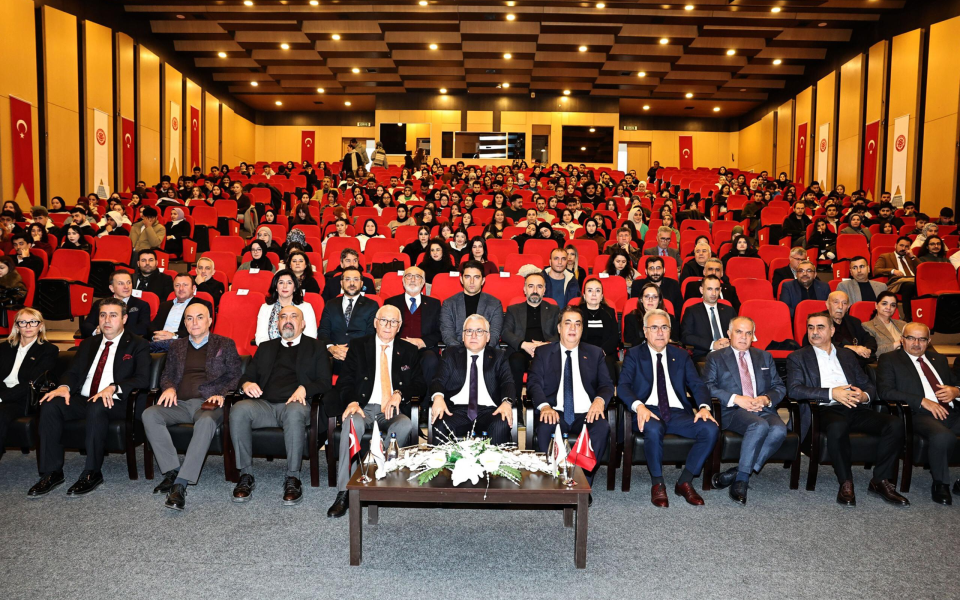 Sivas Sanayi Zirvesi’nde “Demirağ OSB” Vurgusu, Başkan Özdemir’den Güçlü Mesajlar