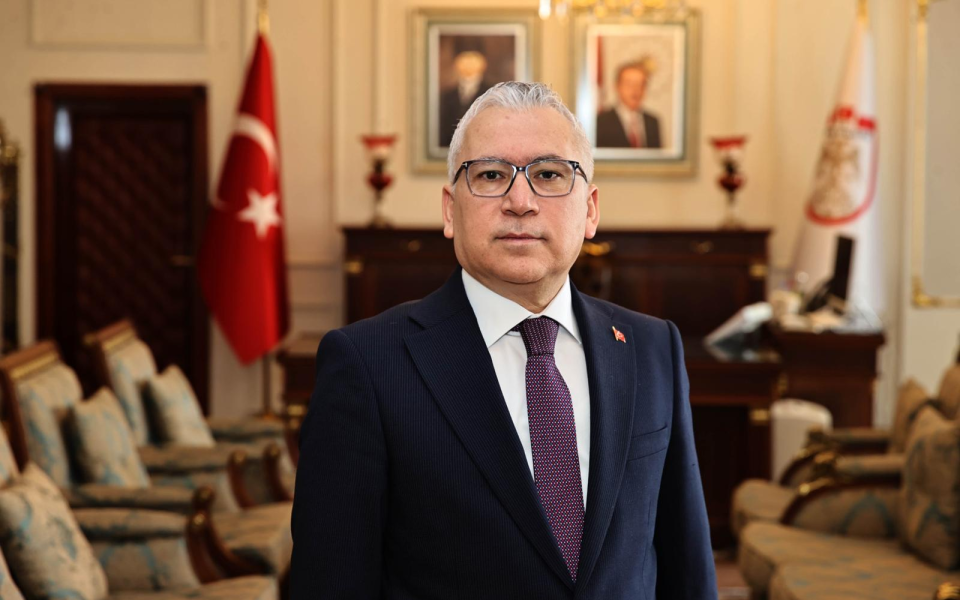 SİVAS VALİSİ DR. YILMAZ ŞİMŞEK’İN 10 OCAK ÇALIŞAN GAZETECİLER GÜNÜ MESAJI