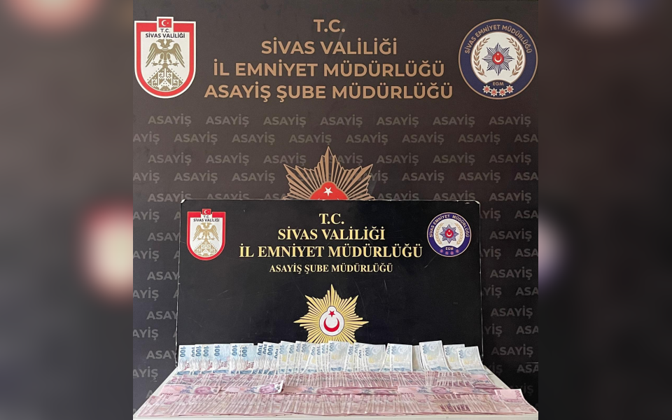 CAMİ İÇERİSİNDEN HIRSIZLIK GERÇEKLEŞTİREN ŞAHIS YAKALANDI