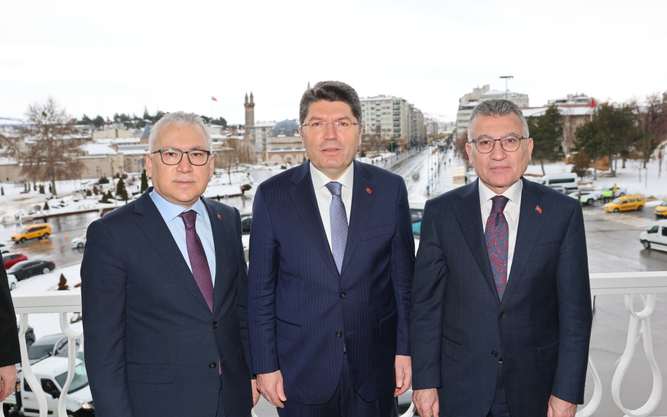 Adalet Bakanı Yılmaz Tunç Sivas'a bazı programlar için geldi
