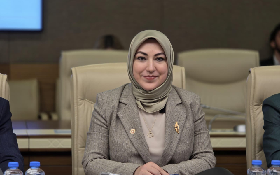 AK Parti Sivas Milletvekili Rukiye Toy İddialara Noktayı Koydu: “Sivas Planın İçinde”