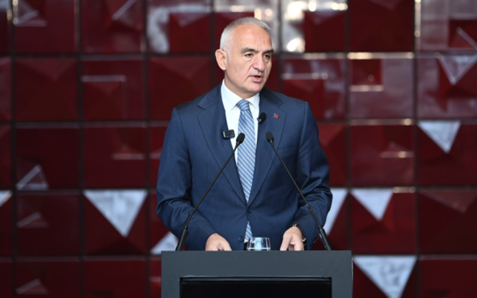 Bakan Ersoy ve TFF Başkanı Hacıosmanoğlu bir araya geldi