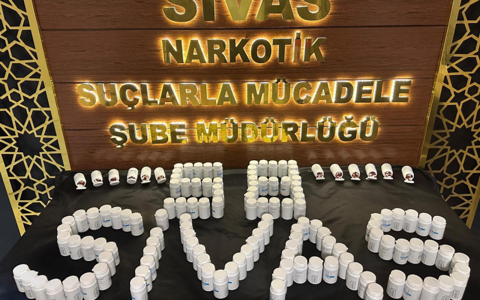 NARKOTİK SUÇLARLA MÜCADELE ŞUBE MÜDÜRLÜĞÜNCE YAPILAN OPERASYON