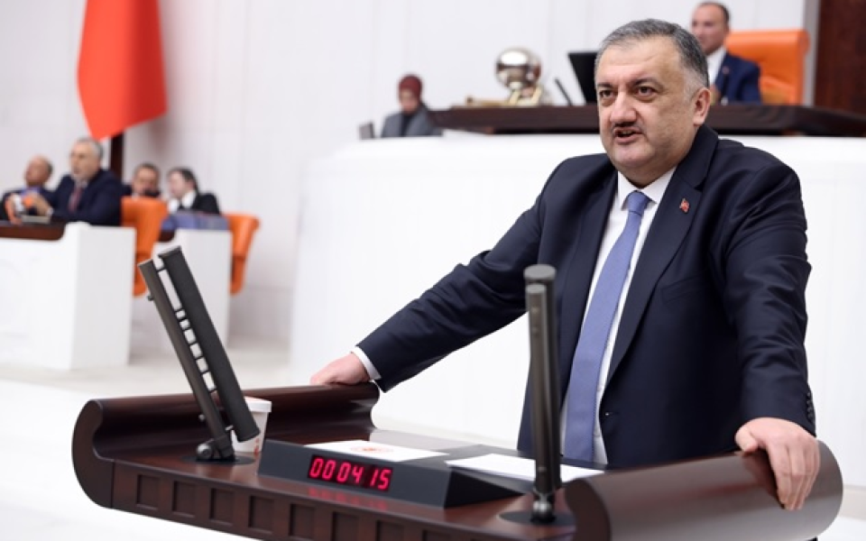DEVA Partili Karal: “Epstein skandalı, ‘modernite’ ve ‘üstünlük’ maskesi takmış sistemlerin çürümesinin en karanlık otopsisi olmuştur”