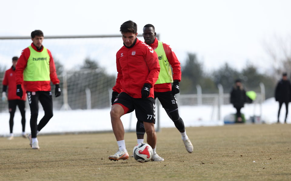 Özbelsan Sivasspor, Amedspor Maçı Hazırlıklarına Başladı – 21 Ocak
